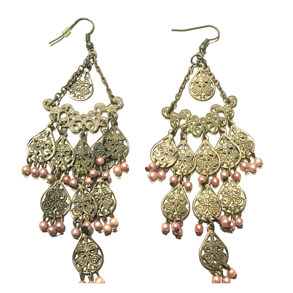 Stylish earrings